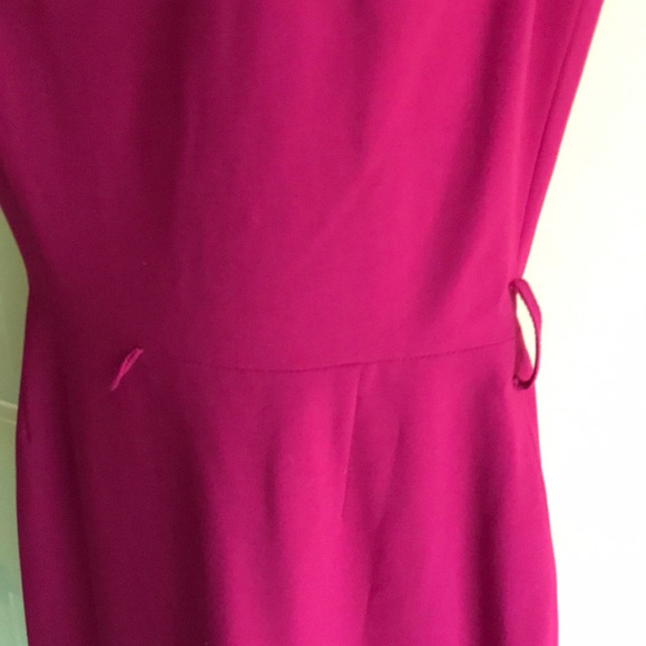 Classic Red dress size 2 - Picture 3 of 8